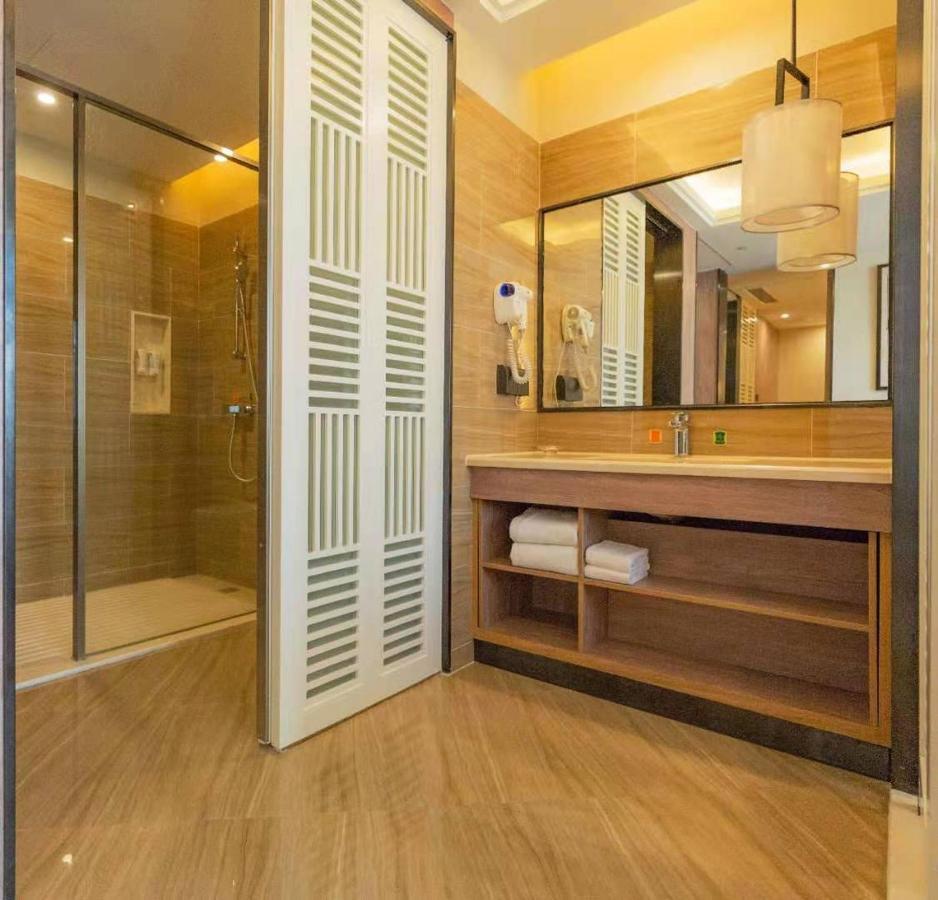 Auden International Hotel Shenzhen Exterior photo